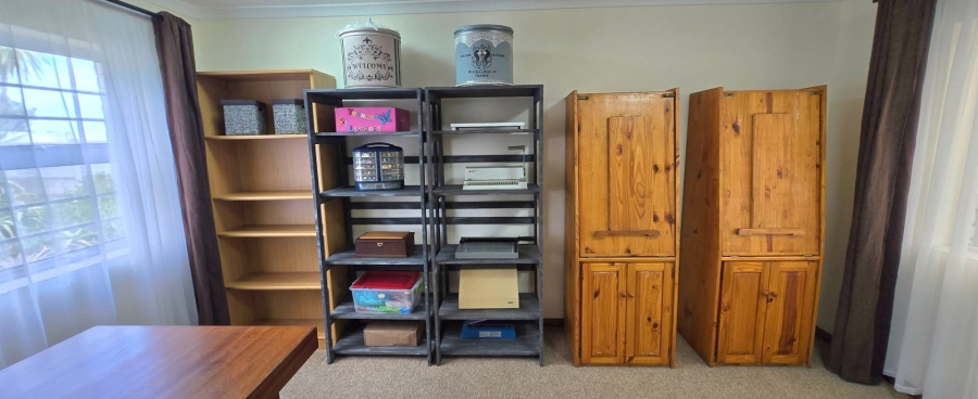 3 Bedroom Property for Sale in Kleinbaai Western Cape